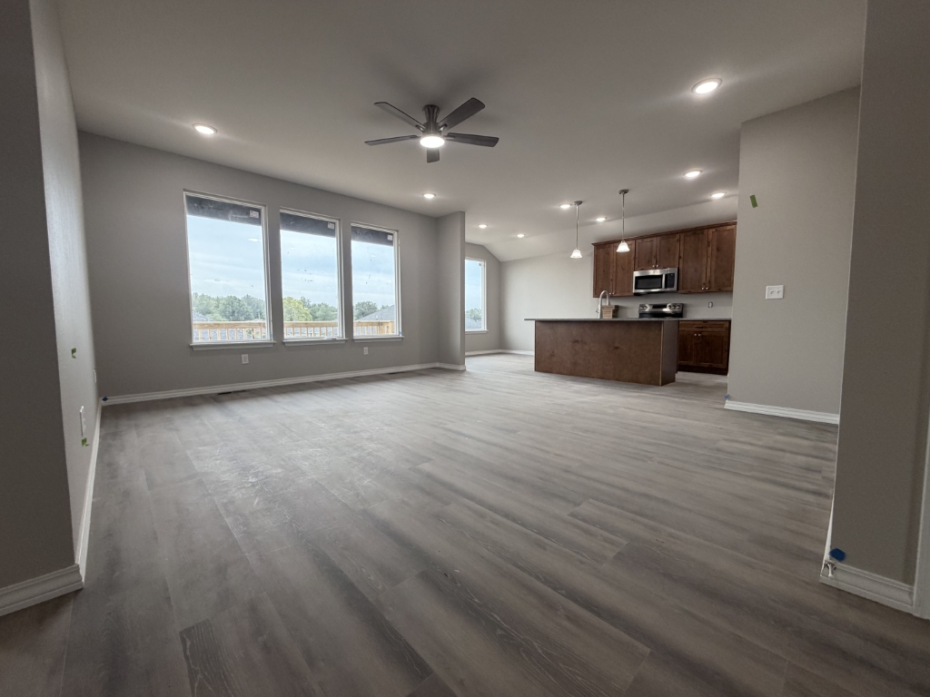 1159 Habersham