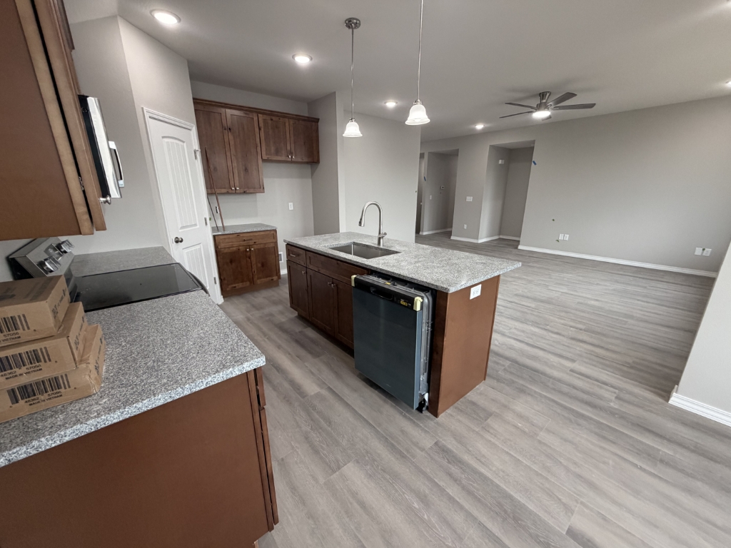 1159 Habersham