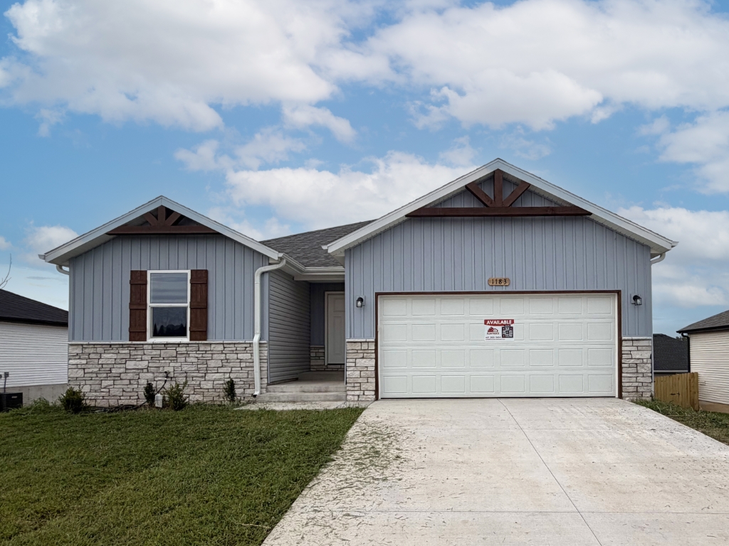 1183 Habersham