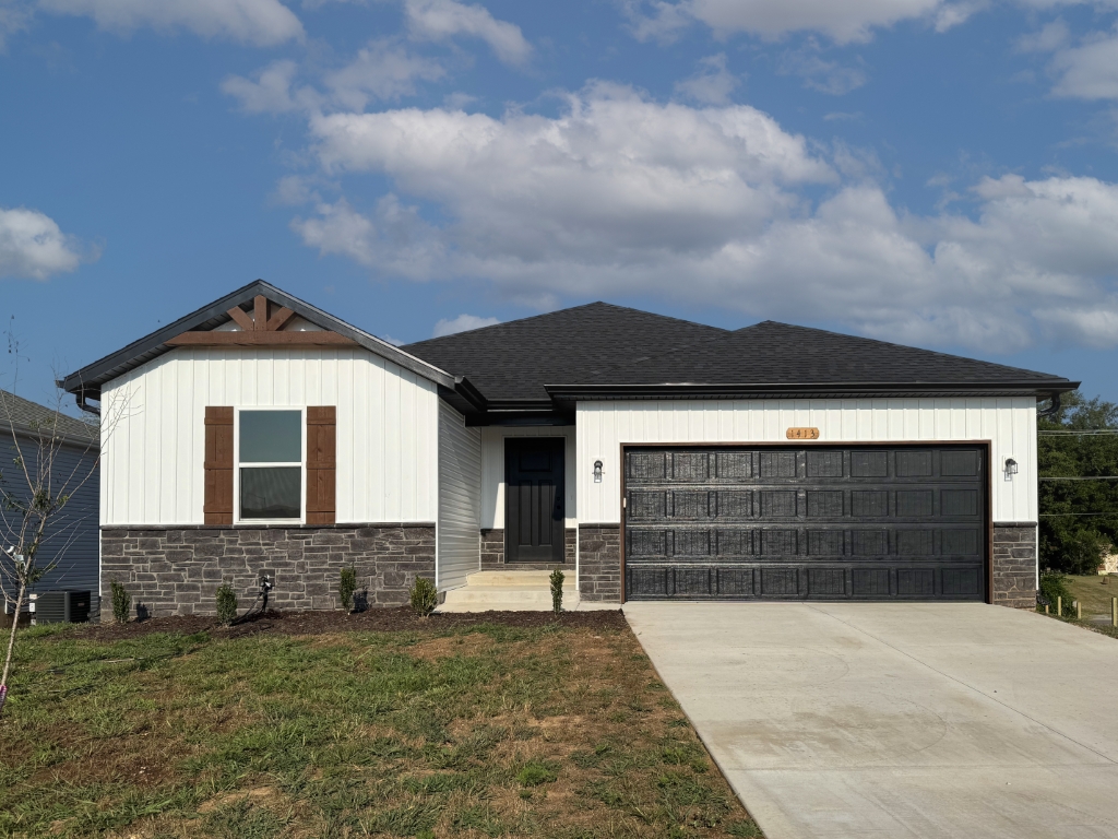 1413 Barnard Way