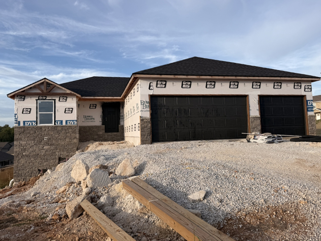 2607 W Summerset