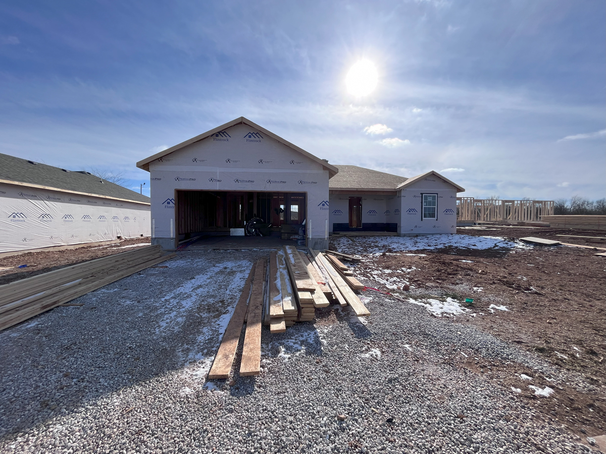 3420 West Hill St Flintrock Homes 2.15 (1)