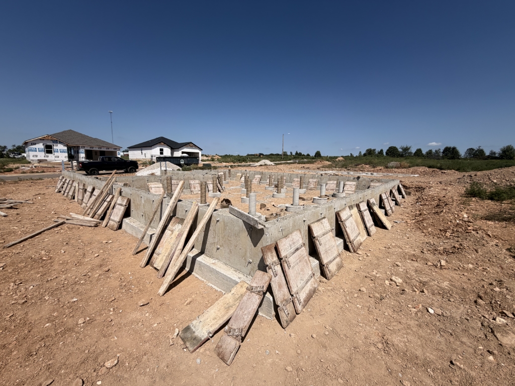 438 Pebblestone