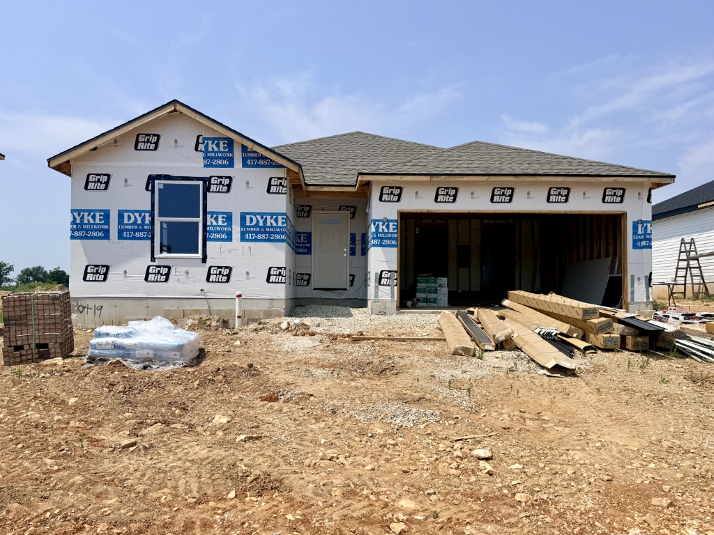 439 Pebblestone