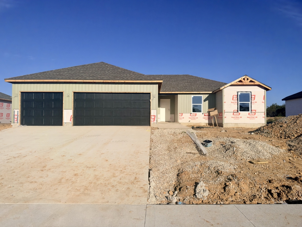 527 Columbine