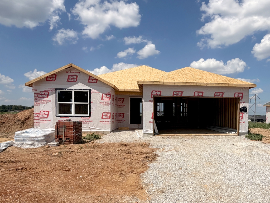 733 W Brook Hollow Rd