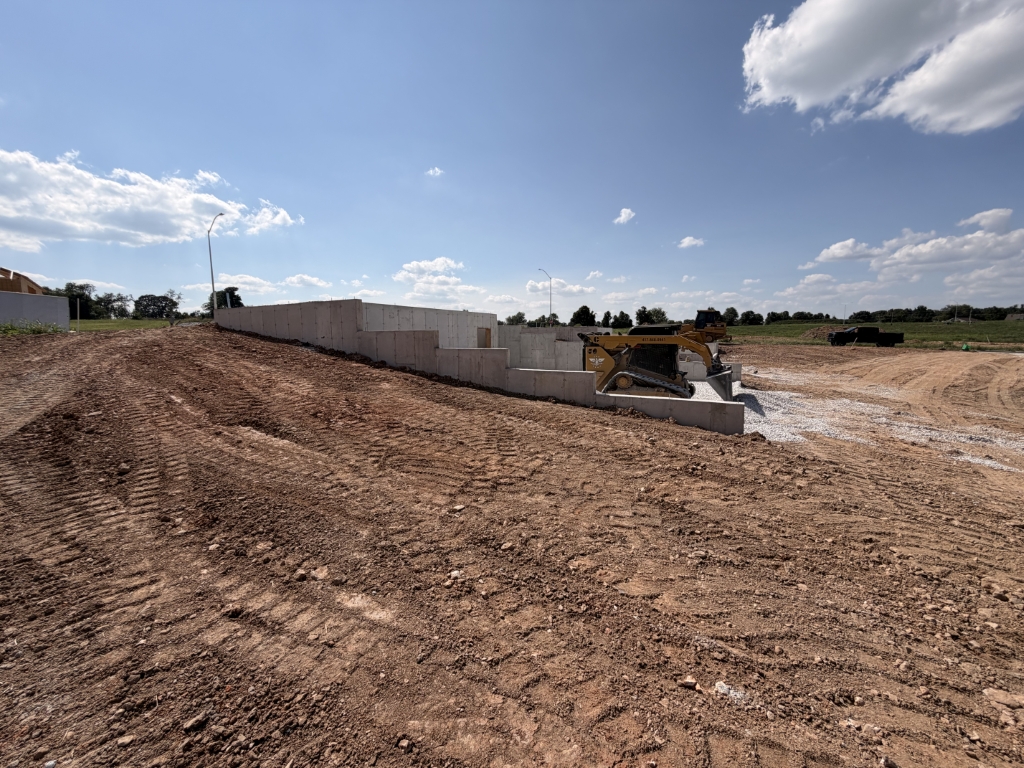 789 W Brook Hollow Rd