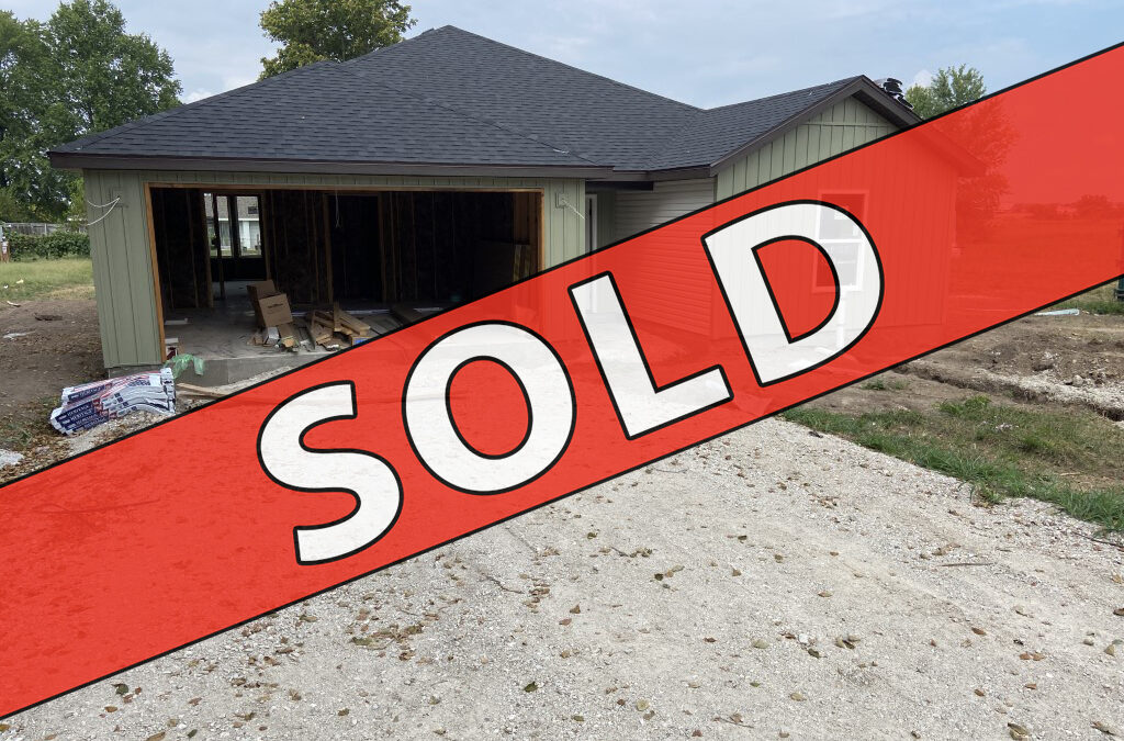 1213 Charlene Dr. Bolivar, MO 65613