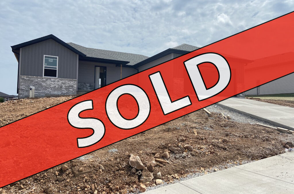 2118 N 25th St Ozark, MO 65803