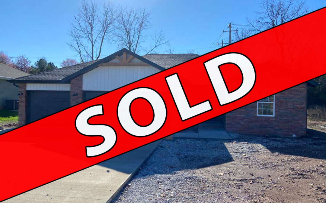 420 E. Logan St. Willard, MO 65781